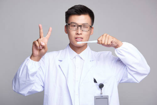 重庆智造：探秘小程序开发新境界，一键启动未来生活